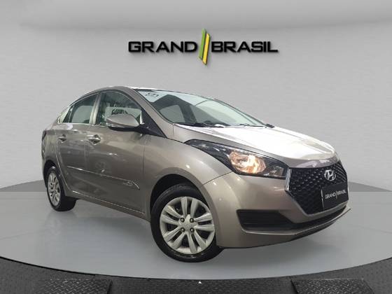 HYUNDAI HB20S 1.6 COMFORT PLUS 16V FLEX 4P AUTOMÁTICO HYUNDAI HB20S 1.6 COMFORT PLUS 16V FLEX 4P AUTOMÁTICO